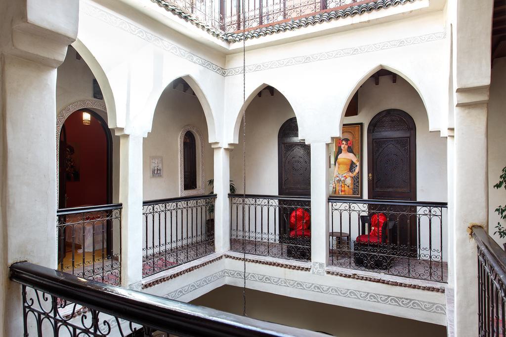 Riad La Kahana Hotel Marrakesh Exterior photo