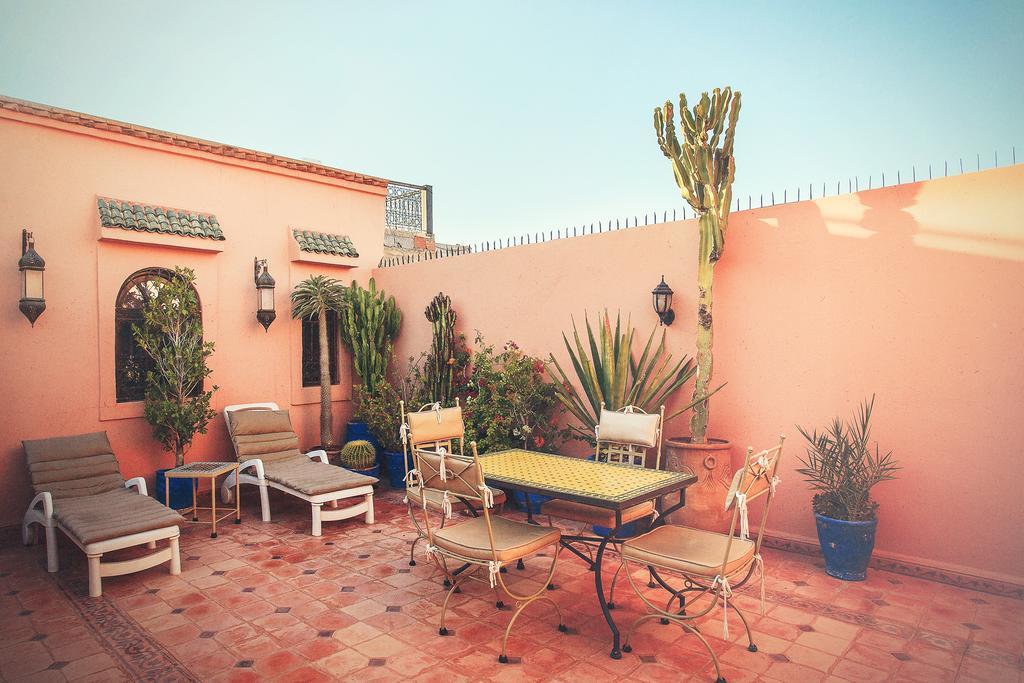 Riad La Kahana Hotel Marrakesh Exterior photo