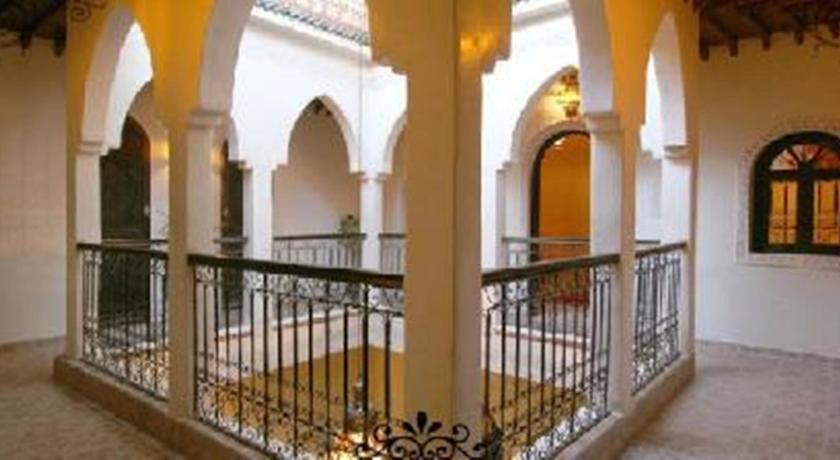 Riad La Kahana Hotel Marrakesh Exterior photo